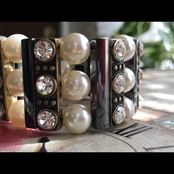 Pearls Swarovski Crystal Genuine Hematite Bracelet - Picture 5 of 16